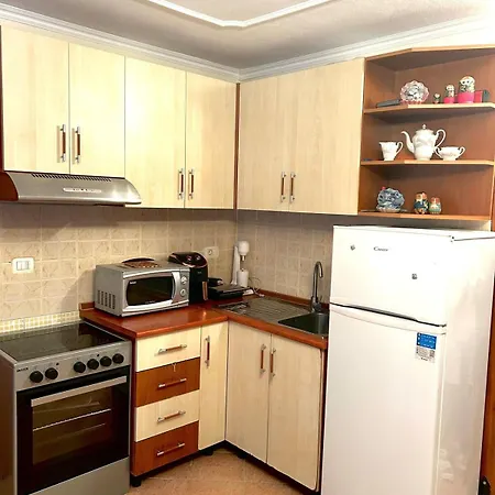 דירה Antique Duplex Near The *