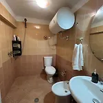 아파트 Duplex Near The